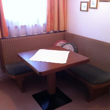 马塞尔之家酒店