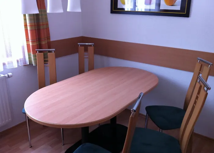 马塞尔之家酒店