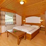 Haus Marcell Apartment